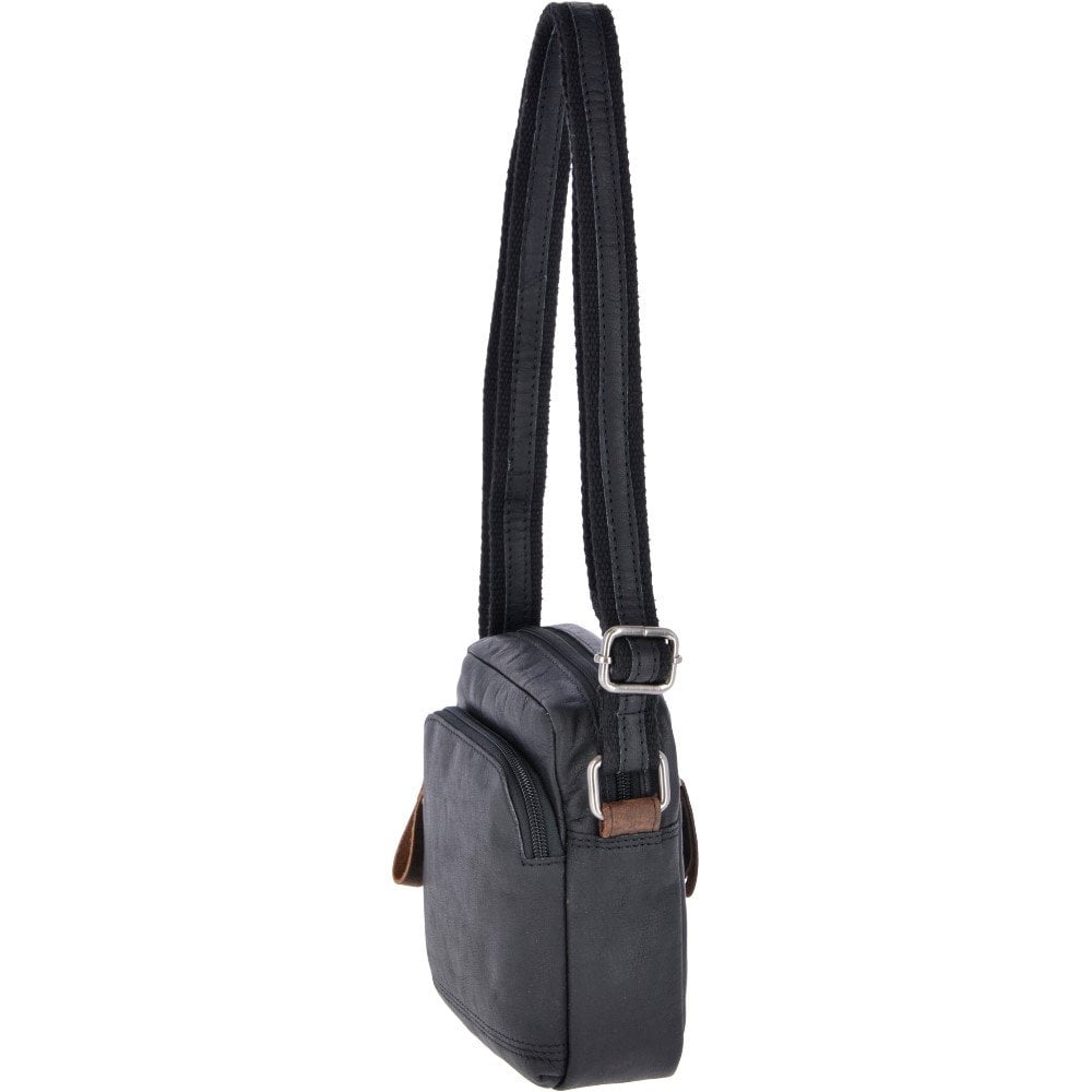 Leather Vintage Small Flight Shoulder Bag Black: F-81