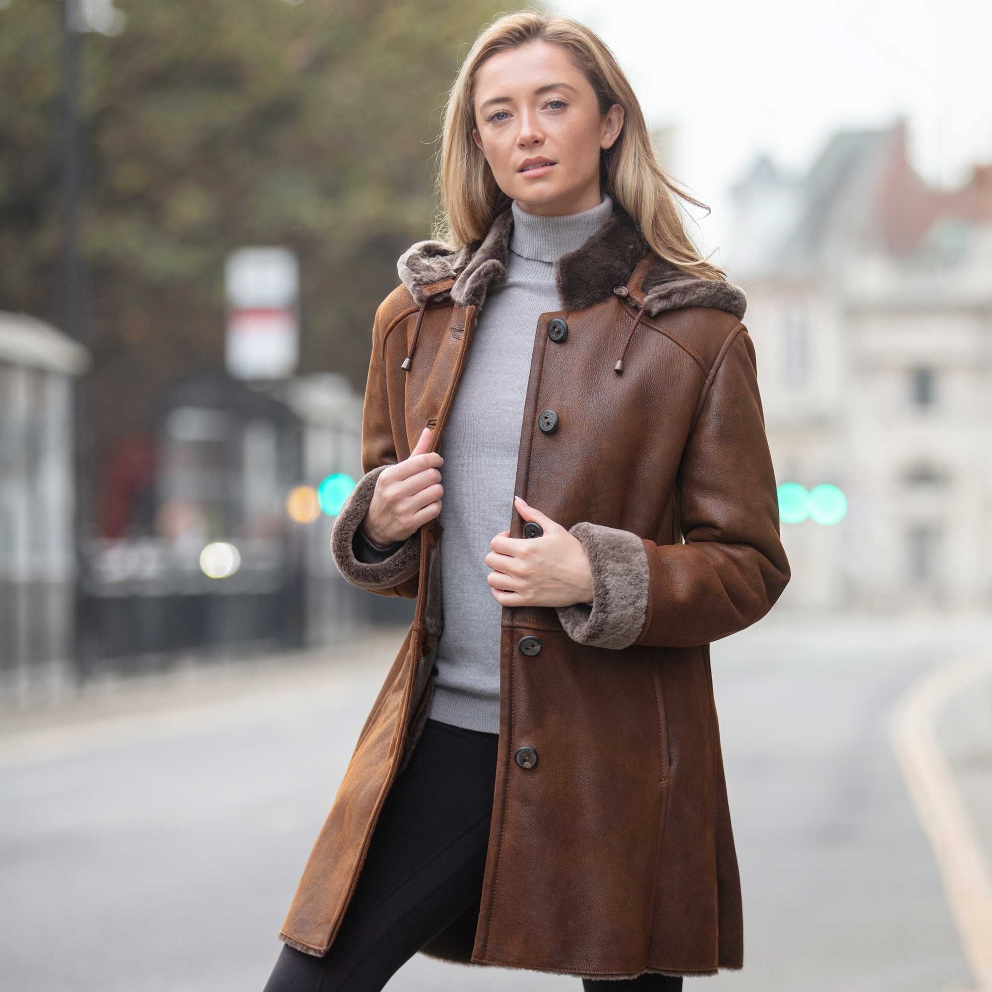 Sheepskin Duffle Coat Tobacco: CARRICK DUFFEL