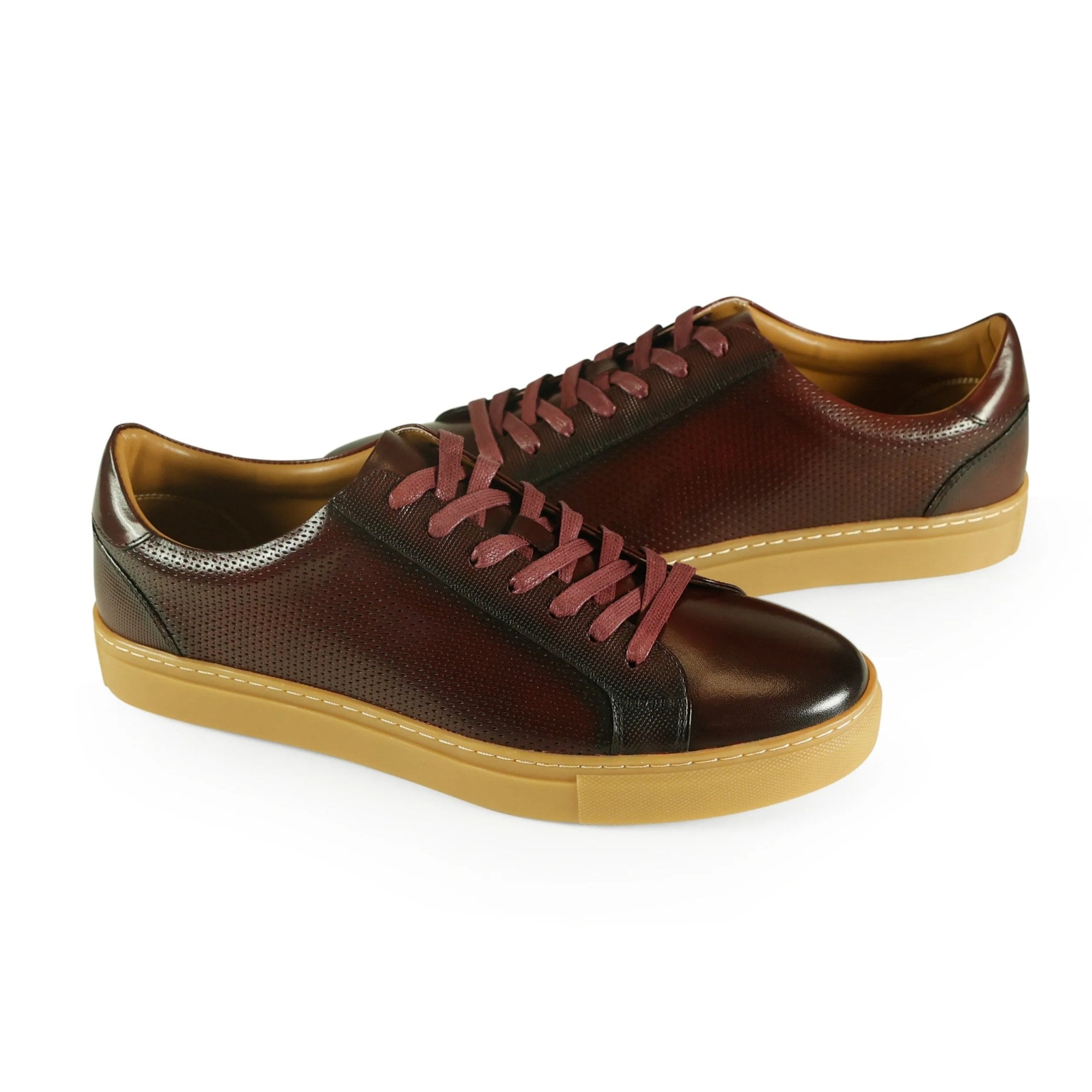 Azor Men's Perforated Low-top Trainer Burgundy: LC PHOENIX